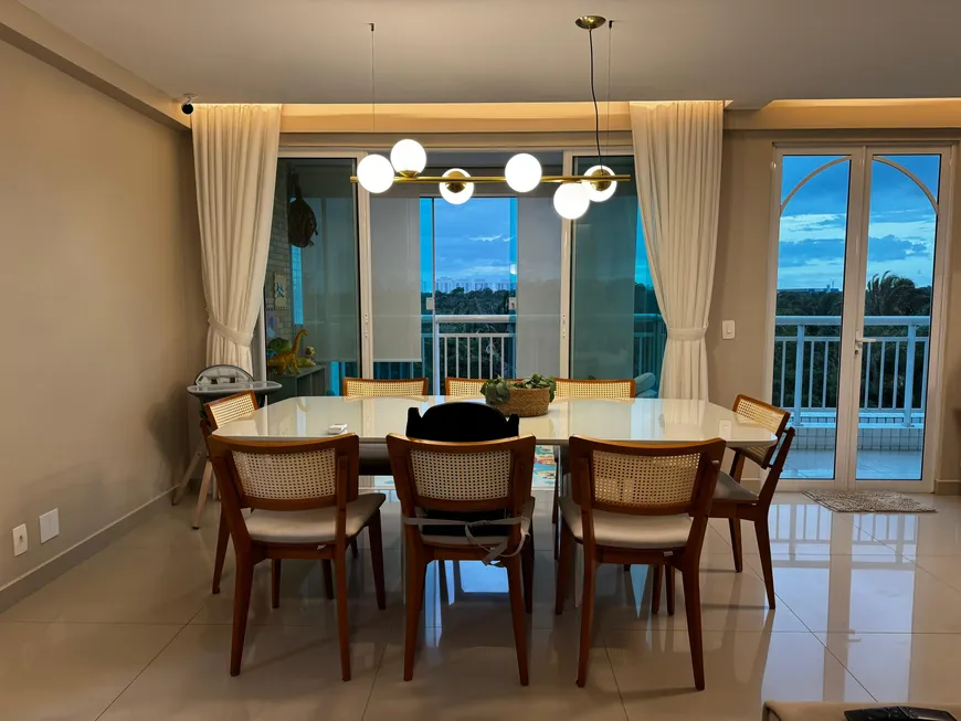 Foto 1 de Apartamento com 3 Quartos à venda, 159m² em Calhau, São Luís