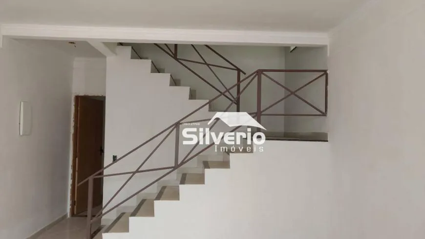 Foto 1 de Sobrado com 3 Quartos à venda, 115m² em Parque Interlagos, São José dos Campos