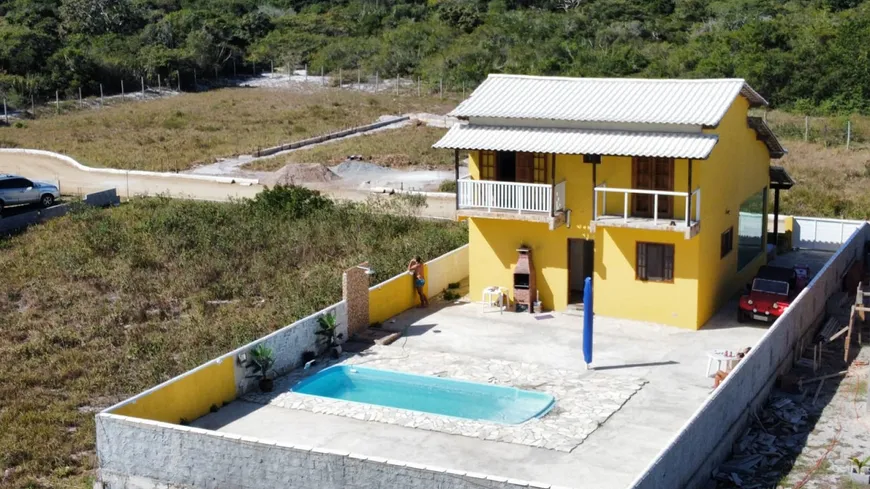 Foto 1 de Casa de Condomínio com 3 Quartos à venda, 120m² em Figueira, Arraial do Cabo