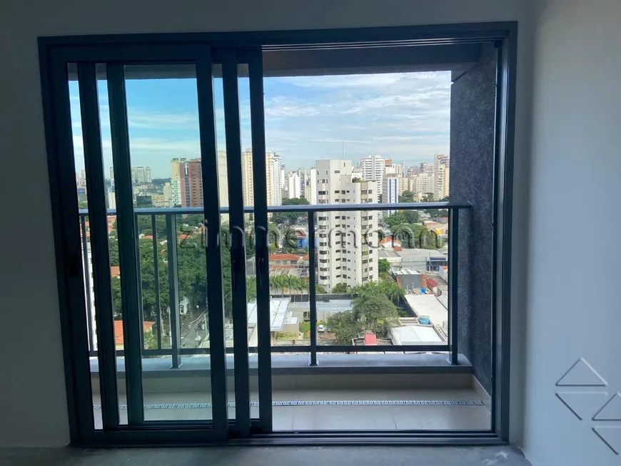 Foto 1 de Apartamento com 1 Quarto à venda, 26m² em Moema, São Paulo