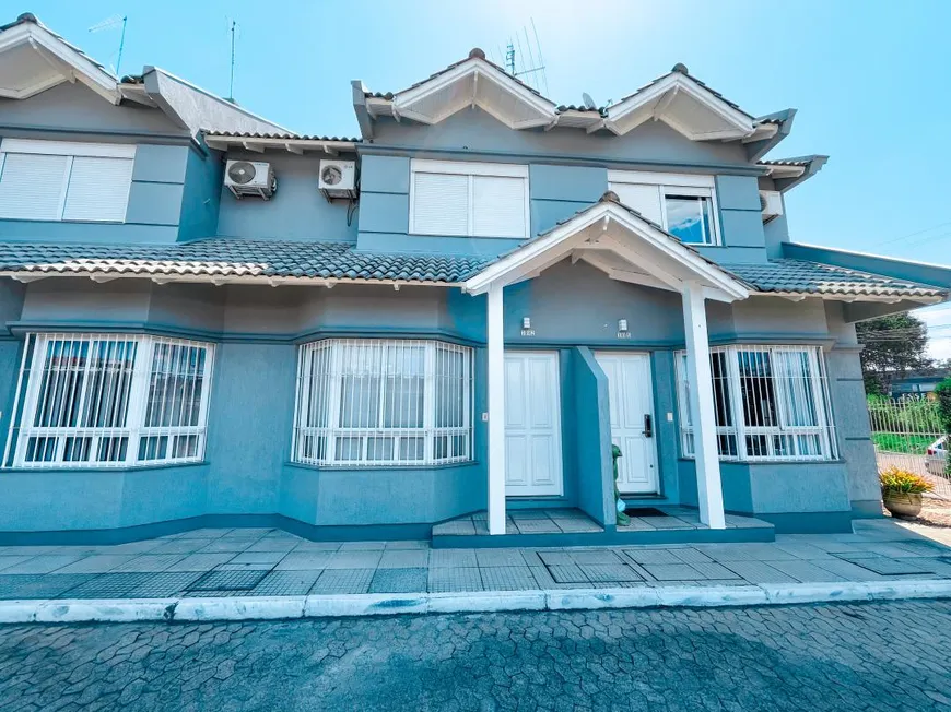Foto 1 de Casa com 2 Quartos à venda, 72m² em São José, Sapucaia do Sul