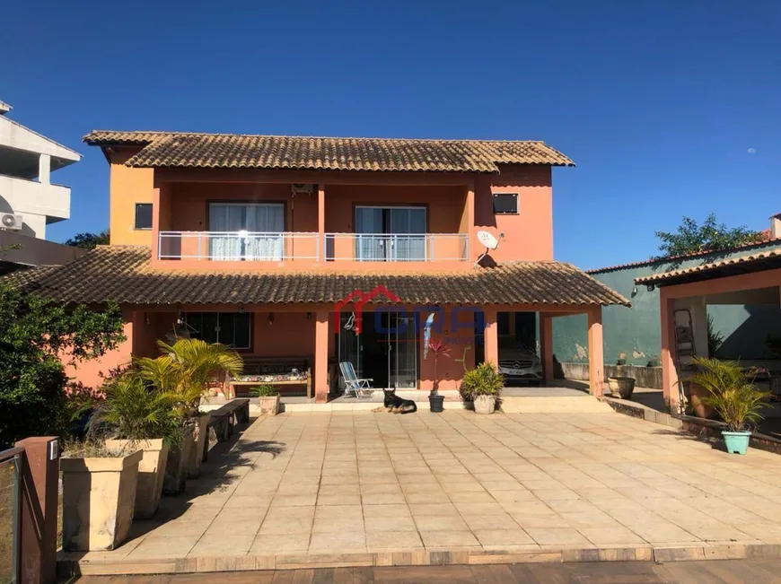 Foto 1 de Casa com 3 Quartos à venda, 162m² em Santa Rosa, Barra Mansa
