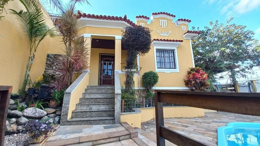 Foto 1 de Casa com 4 Quartos à venda, 183m² em Largo do Barradas, Niterói