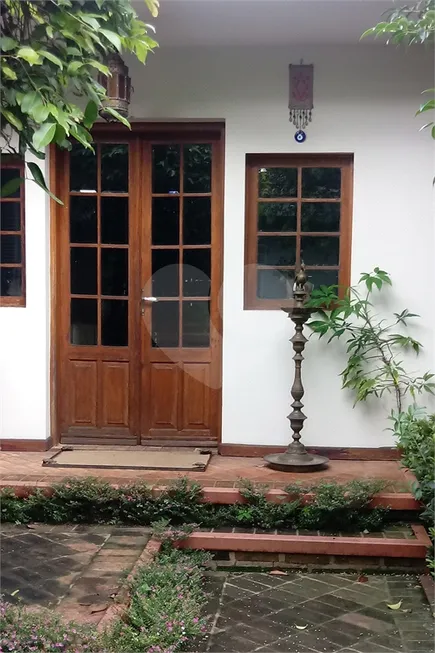 Foto 1 de Casa com 4 Quartos à venda, 580m² em Morumbi, São Paulo