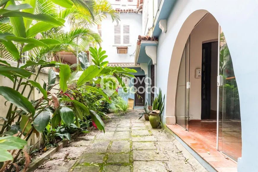 Foto 1 de Casa com 5 Quartos à venda, 269m² em Jardim Botânico, Rio de Janeiro