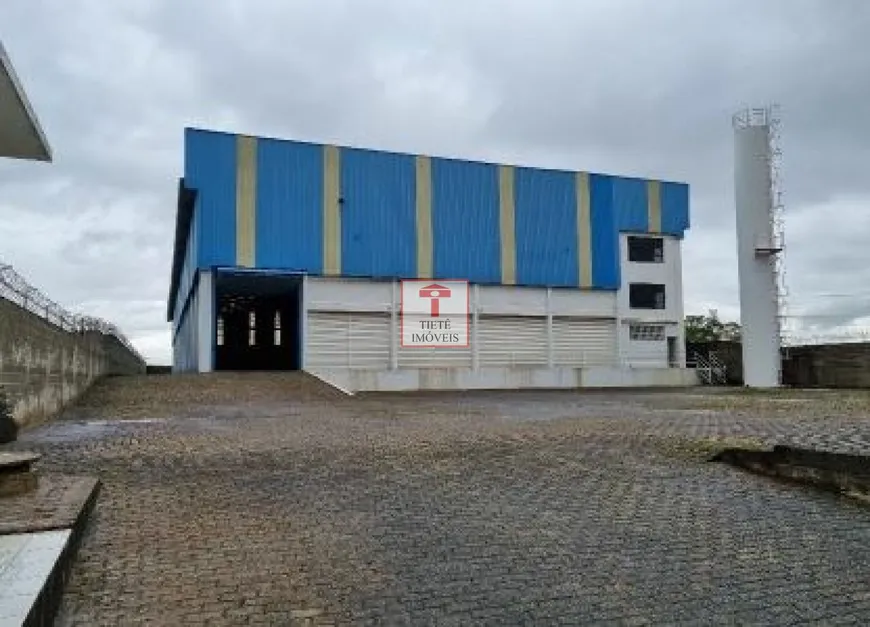 Foto 1 de Galpão/Depósito/Armazém para alugar, 3600m² em Cajuru do Sul, Sorocaba