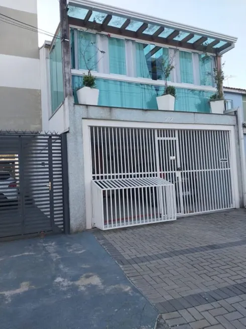Foto 1 de Casa com 3 Quartos à venda, 69m² em Alto Boqueirão, Curitiba