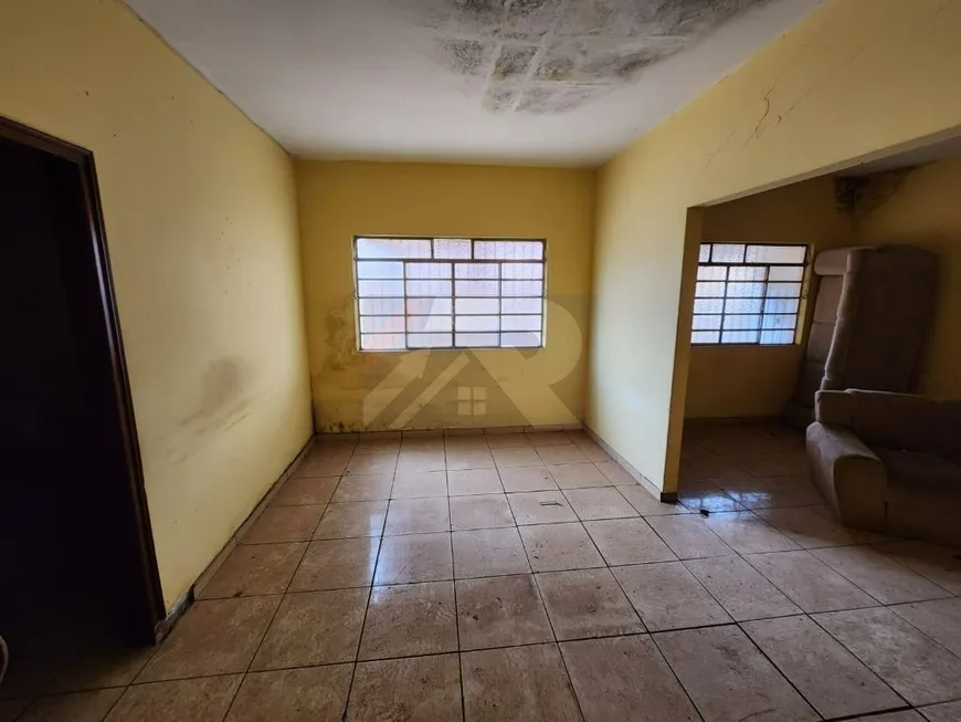 Foto 1 de Casa com 4 Quartos à venda, 150m² em Vila Indaiá, Rio Claro