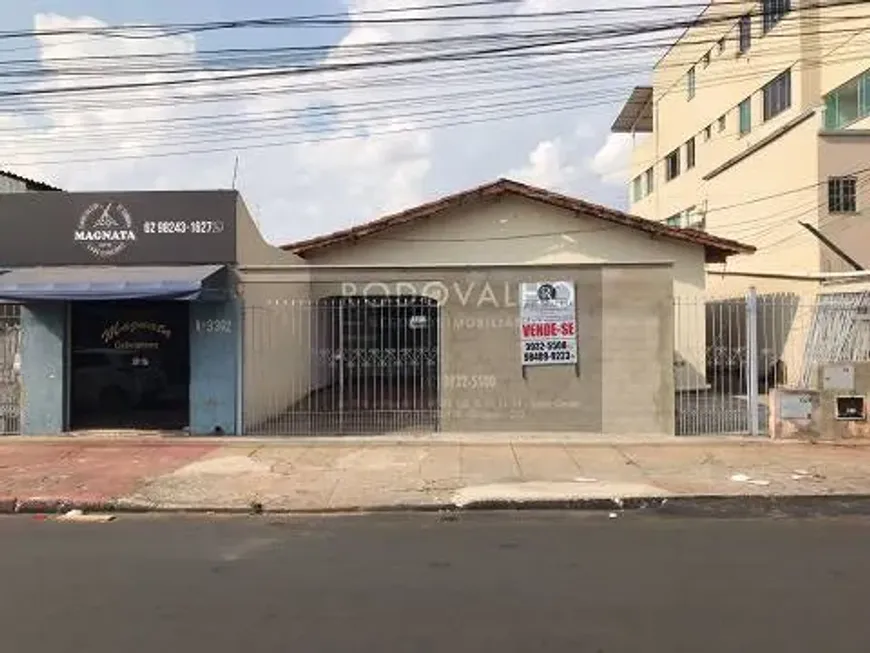 Foto 1 de Casa com 8 Quartos à venda, 405m² em Setor Coimbra, Goiânia