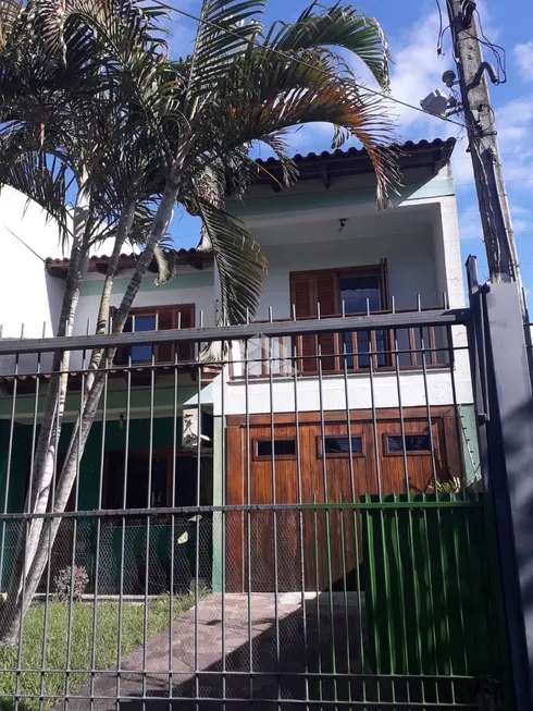 Foto 1 de Casa com 3 Quartos à venda, 318m² em Nonoai, Porto Alegre