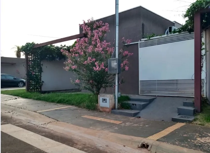 Foto 1 de Casa de Condomínio com 2 Quartos à venda, 82m² em Jardim Tijuca, Campo Grande