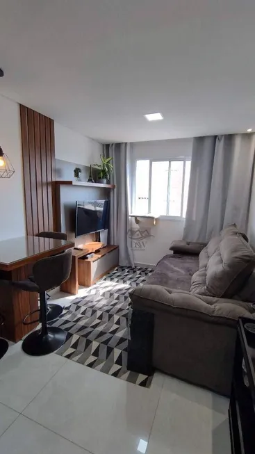 Foto 1 de Apartamento com 2 Quartos à venda, 40m² em Sítio da Figueira, São Paulo