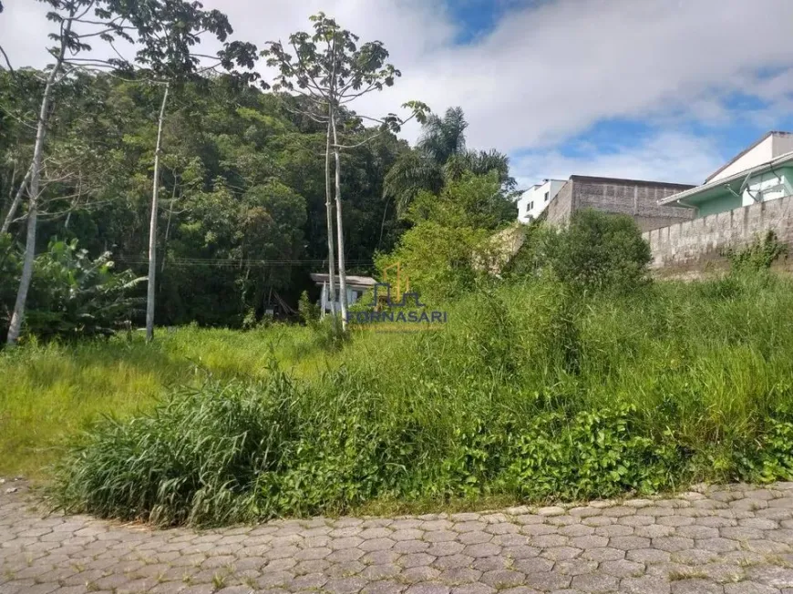 Foto 1 de Lote/Terreno à venda, 342m² em Forquilhas, São José