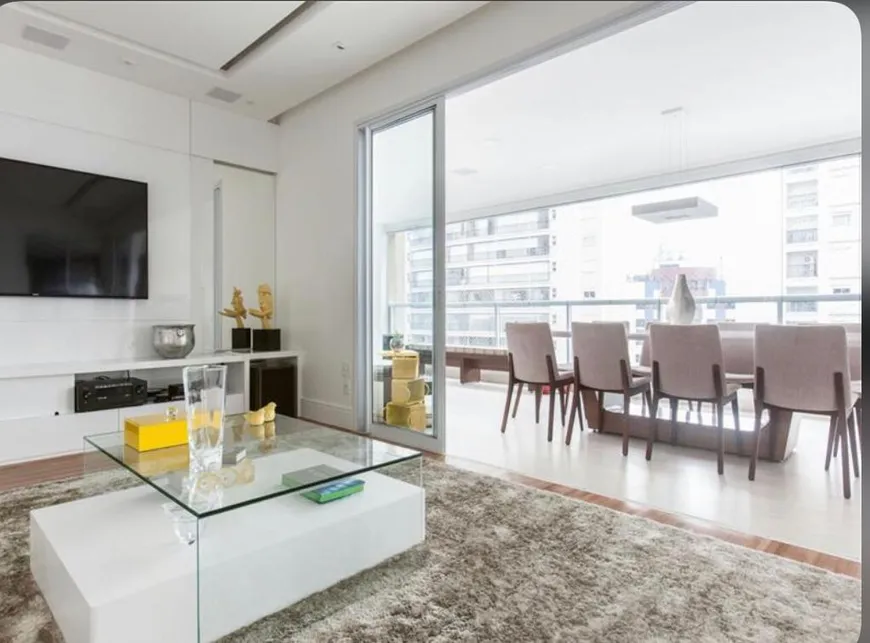Foto 1 de Apartamento com 4 Quartos à venda, 182m² em Móoca, São Paulo