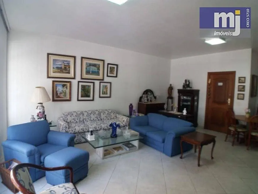 Foto 1 de Apartamento com 4 Quartos à venda, 190m² em Icaraí, Niterói