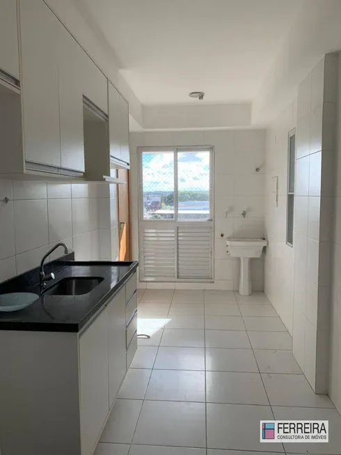 Foto 1 de Apartamento com 3 Quartos à venda, 81m² em Pitangueiras, Lauro de Freitas