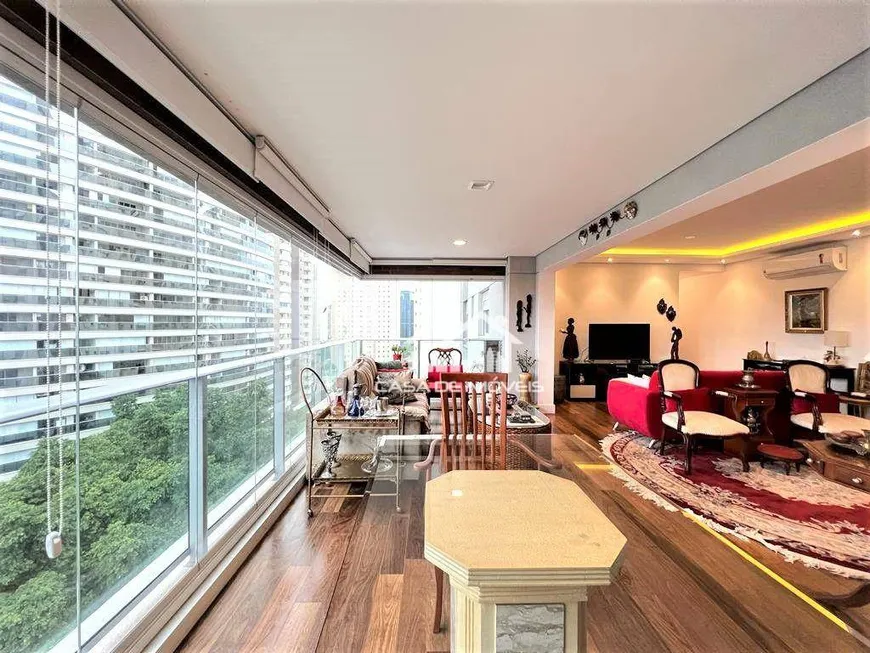 Foto 1 de Apartamento com 3 Quartos à venda, 132m² em Brooklin, São Paulo