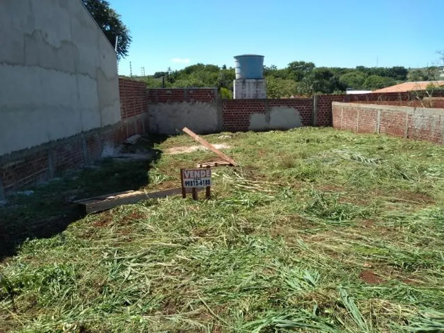 Foto 1 de Lote/Terreno à venda, 300m² em , Marialva