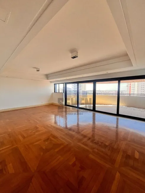 Foto 1 de Apartamento com 4 Quartos para alugar, 420m² em Vila Samaritana, Bauru