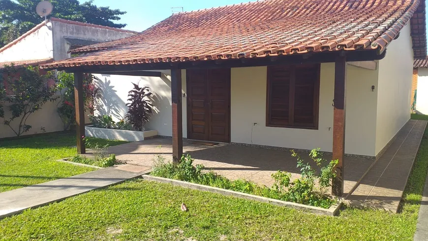 Foto 1 de Casa com 3 Quartos à venda, 180m² em Gravatá, Saquarema