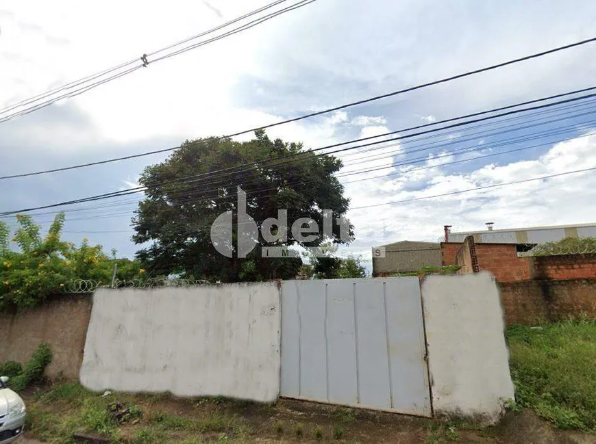 Foto 1 de Lote/Terreno à venda, 400m² em Carajas, Uberlândia