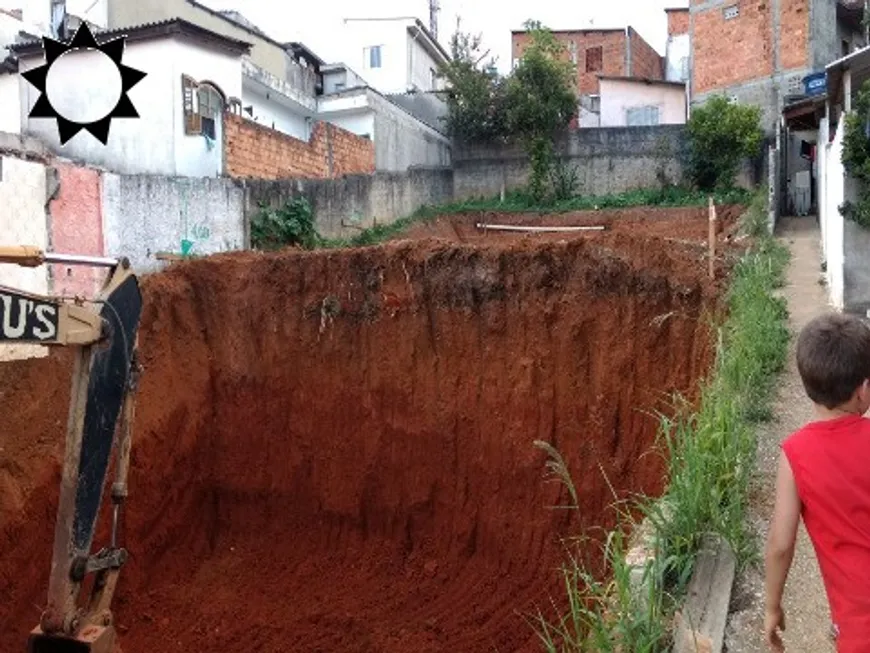 Foto 1 de Lote/Terreno à venda, 530m² em Veloso, Osasco