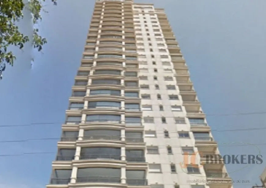 Foto 1 de Apartamento com 4 Quartos para alugar, 220m² em Moema, São Paulo