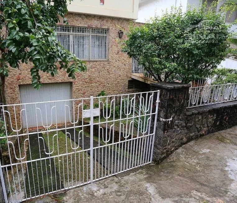 Foto 1 de Casa com 7 Quartos para venda ou aluguel, 600m² em Parque Colonial, São Paulo