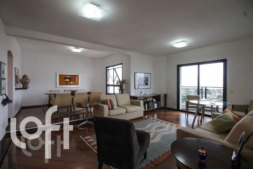 Foto 1 de Apartamento com 2 Quartos à venda, 156m² em Itaim Bibi, São Paulo