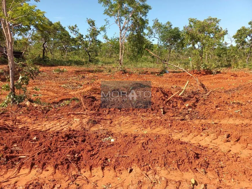 Foto 1 de Lote/Terreno à venda, 2000m² em , Jaboticatubas