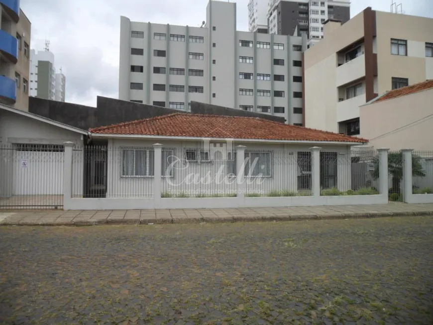 Foto 1 de Casa com 2 Quartos à venda, 235m² em Órfãs, Ponta Grossa