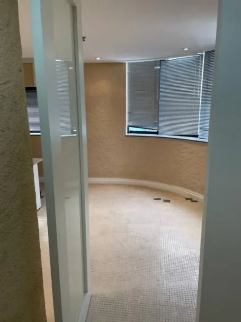 Foto 1 de Sala Comercial à venda, 43m² em Ibirapuera, São Paulo