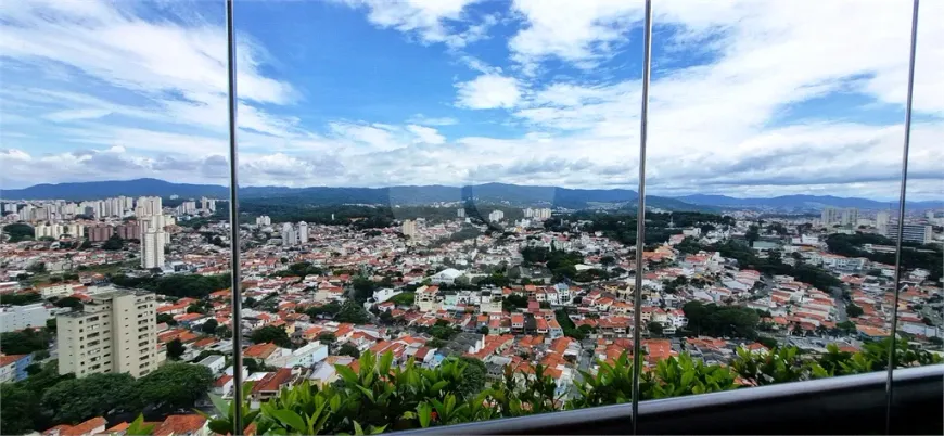 Foto 1 de Apartamento com 3 Quartos à venda, 222m² em Santana, São Paulo