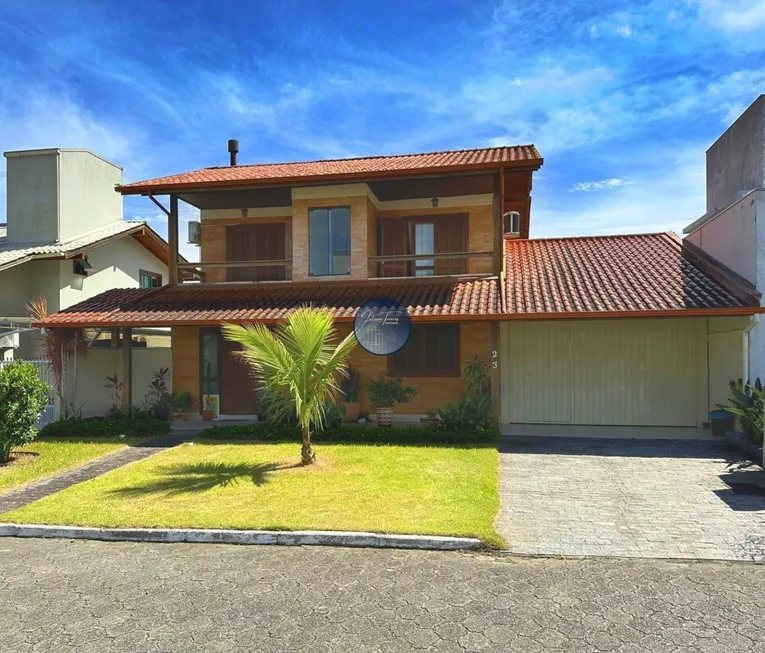 Foto 1 de Casa de Condomínio com 5 Quartos à venda, 262m² em Vargem Grande, Florianópolis