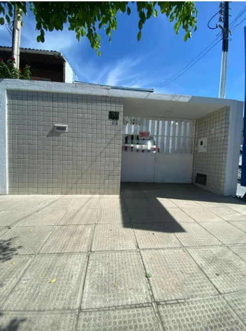 Foto 1 de Sobrado com 3 Quartos à venda, 215m² em Farol, Maceió