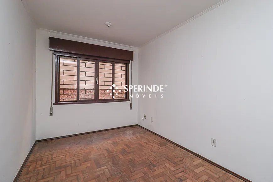 Foto 1 de Apartamento com 1 Quarto para alugar, 40m² em São João, Porto Alegre