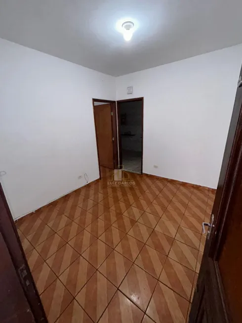 Foto 1 de Casa com 2 Quartos à venda, 75m² em Leonor, Londrina