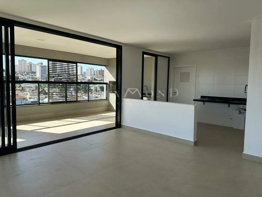 Foto 1 de Apartamento com 3 Quartos à venda, 200m² em Patrimônio, Uberlândia