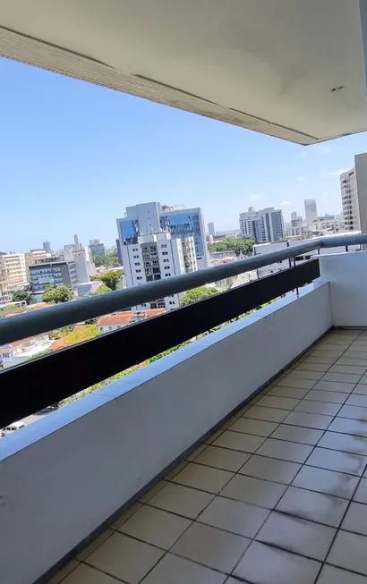 Foto 1 de Apartamento com 3 Quartos à venda, 114m² em Graças, Recife