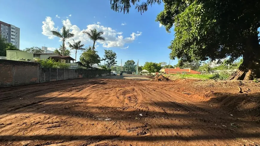 Foto 1 de Lote/Terreno à venda, 1113m² em Tubalina, Uberlândia