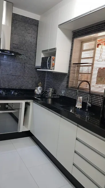 Foto 1 de Casa com 2 Quartos à venda, 194m² em Jardim Eulina, Campinas