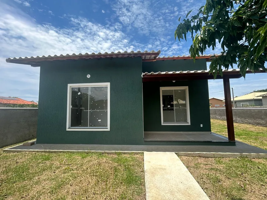 Foto 1 de Casa de Condomínio com 3 Quartos à venda, 99m² em Caxito, Maricá