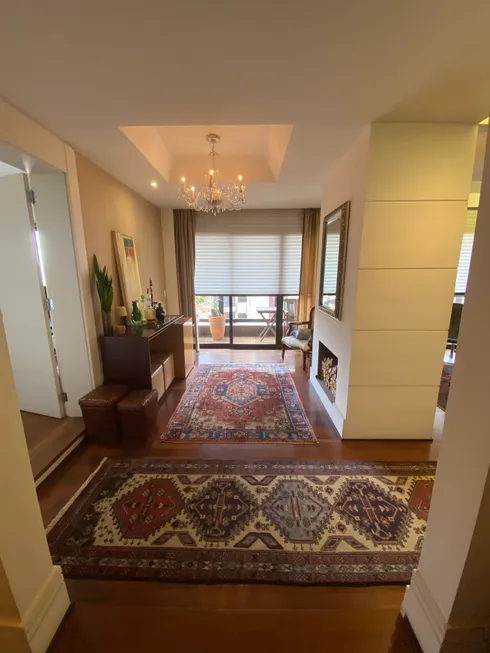 Foto 1 de Apartamento com 3 Quartos à venda, 189m² em Jardim Anália Franco, São Paulo