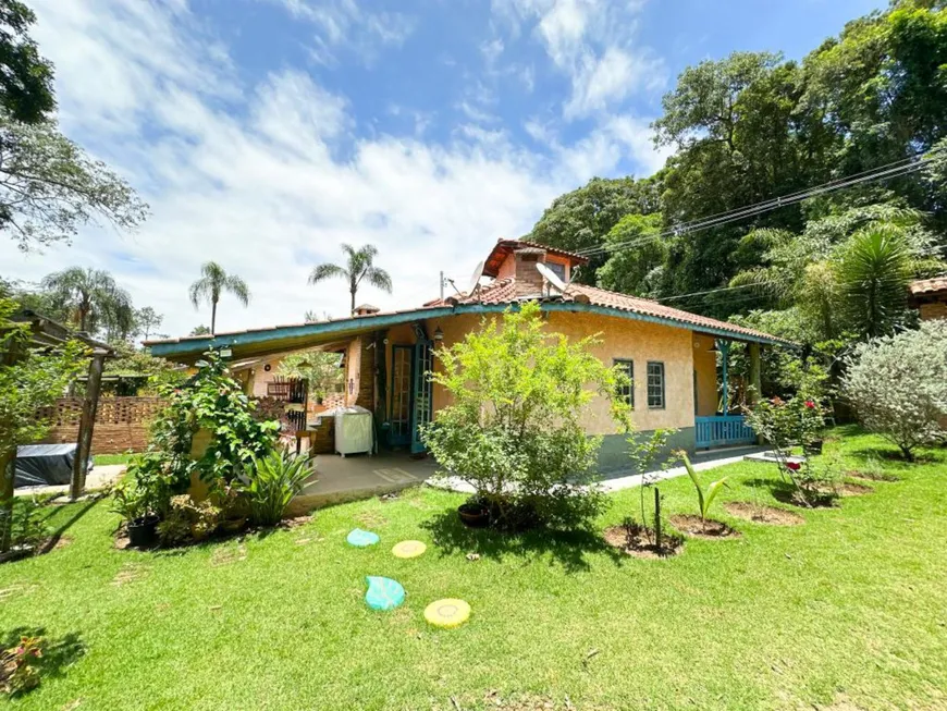 Foto 1 de Fazenda/Sítio com 2 Quartos à venda, 1100m² em Centro, Socorro