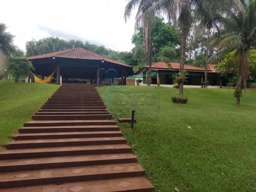 Foto 1 de Fazenda/Sítio com 3 Quartos à venda, 600m² em Miguelopolis, Miguelópolis