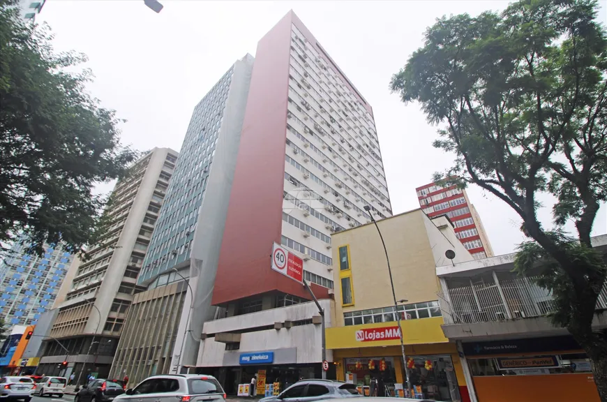 Foto 1 de Ponto Comercial à venda, 27m² em Centro, Curitiba