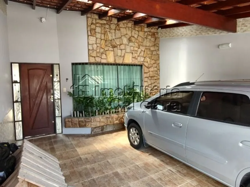 Foto 1 de Casa com 2 Quartos à venda, 70m² em Vila Caicara, Praia Grande