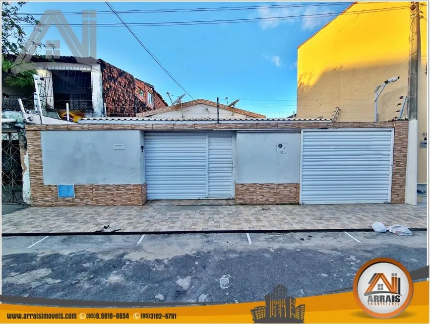 Foto 1 de Casa com 4 Quartos à venda, 260m² em Montese, Fortaleza