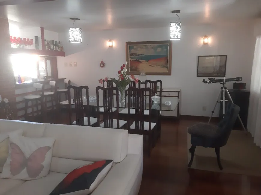Foto 1 de Casa com 4 Quartos à venda, 242m² em Praia do Pecado, Macaé