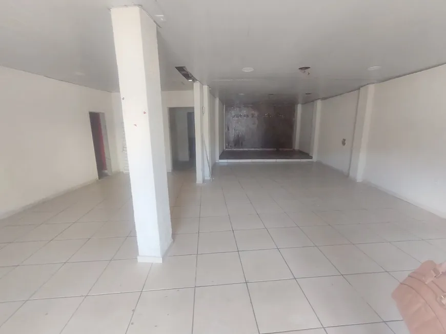 Foto 1 de Ponto Comercial à venda, 90m² em Chatuba, Mesquita